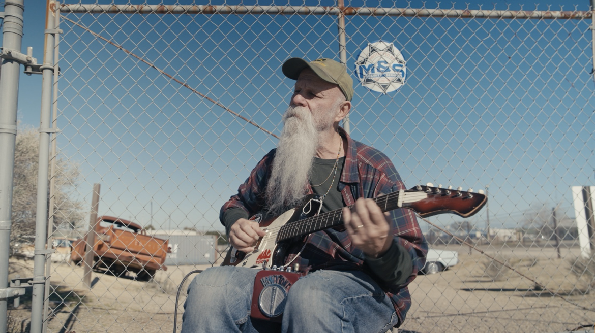 Seasick Steve colabora con Ricardo Arjona en “El Camino”, tema de su nuevo álbum