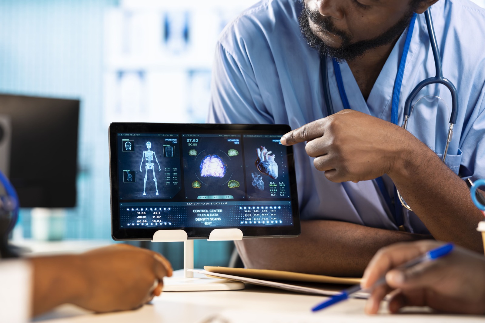Colombia avanza en la regulación de la inteligencia artificial en salud: ¿cómo podría cambiar la atención a los pacientes?