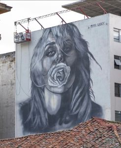 Mr. GAREK LE REGALA A BOGOTÁ UN GRAN MURAL INSPIRADO EN MILEY